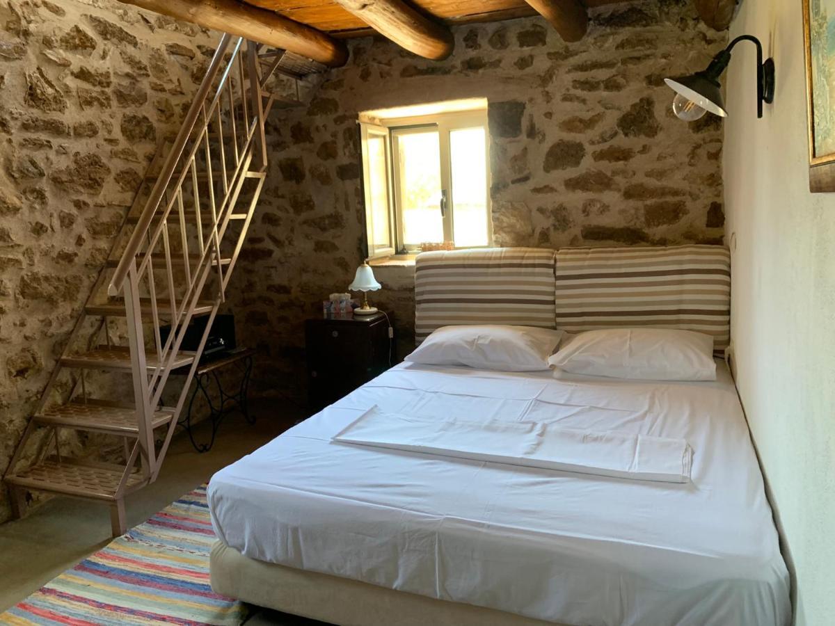 Villa Messinian Stone House Exterior foto